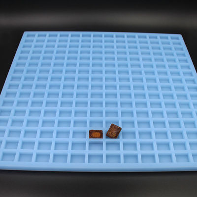 Quadratische Silikonform für Süßigkeiten mit 224 Mulden, hitzebeständig für Karamell
