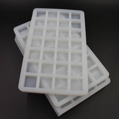 Transparente Schokoladen-Silikonform für Süßigkeiten, 28 Mulden, 26 x 16 x 1,5 cm